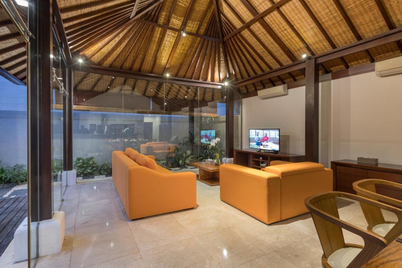 Villa Litera Seminyak Kültér fotó